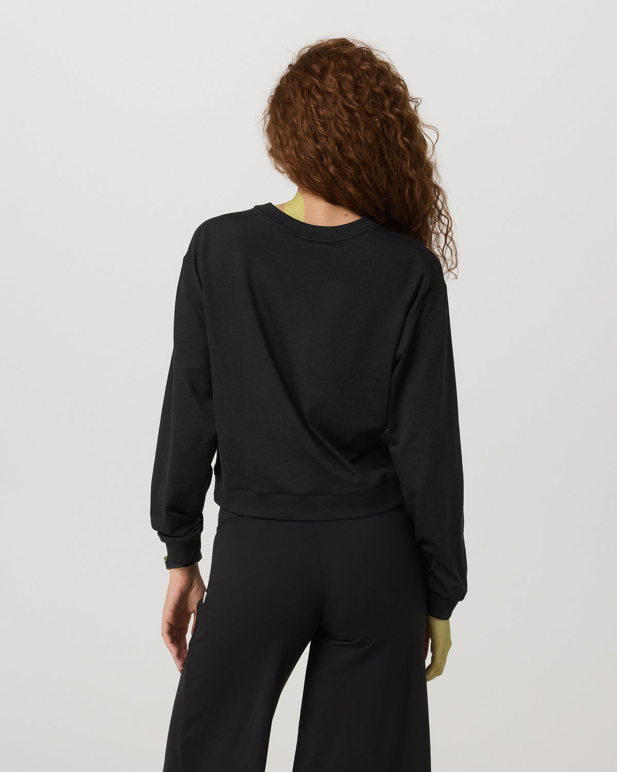 Halo Modern Crew Women's Black Heather Sweatshirt - Image 3