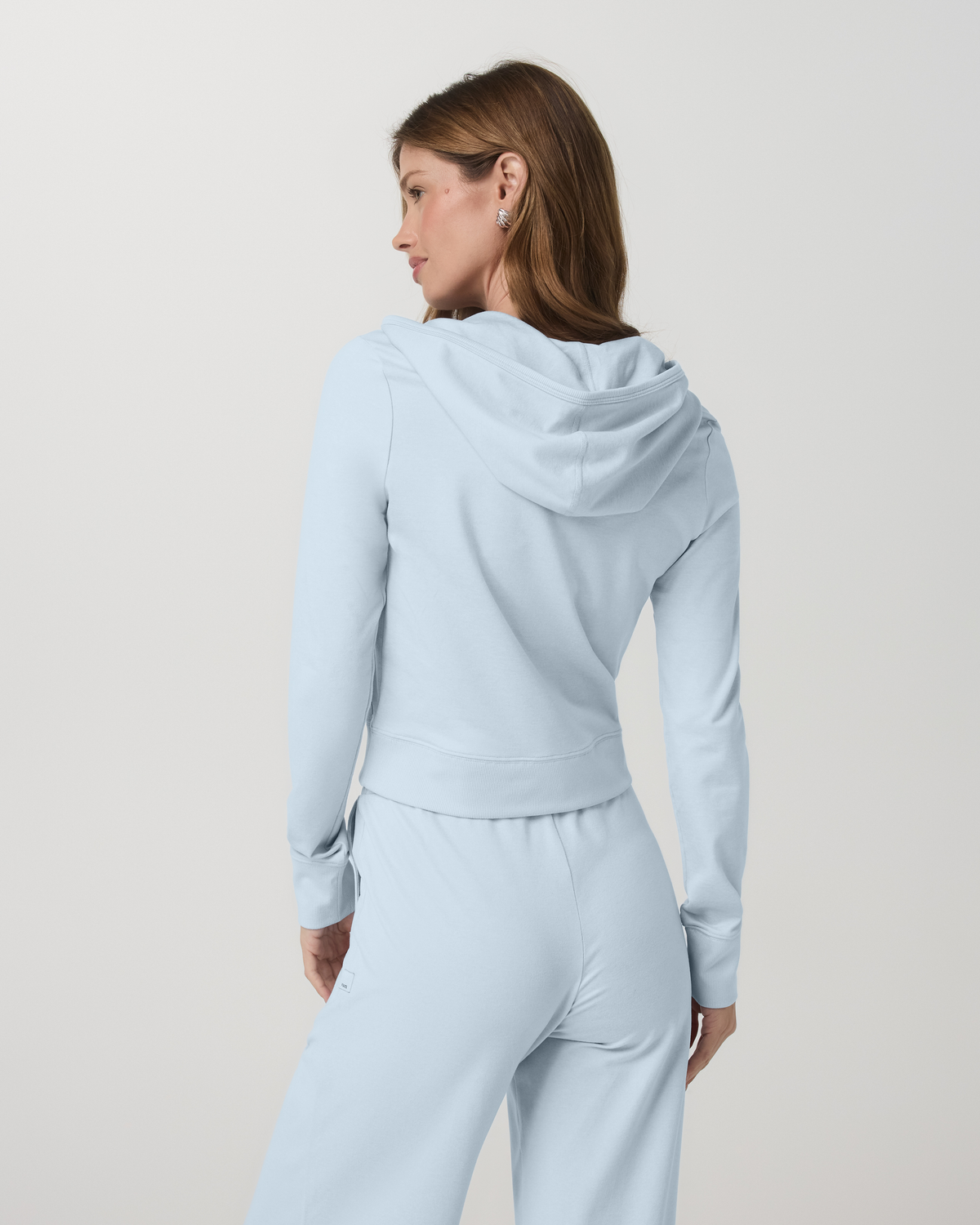 Halo Mini Full Zip Hoodie Soft Sky Heather Cropped Hoodie - Image 3