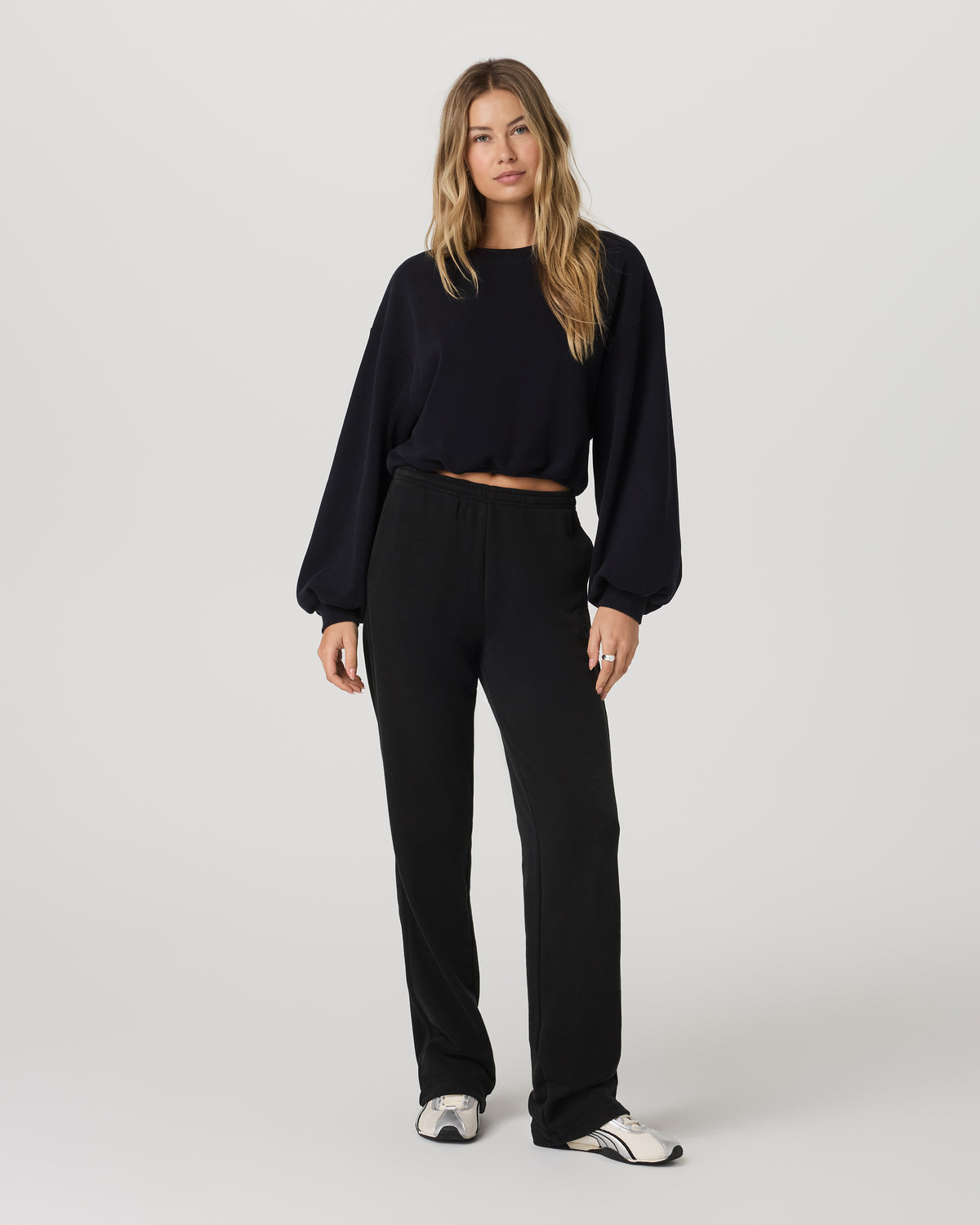 Sedona Bubble Crew Women's Black Pullover Crewneck - Image 2