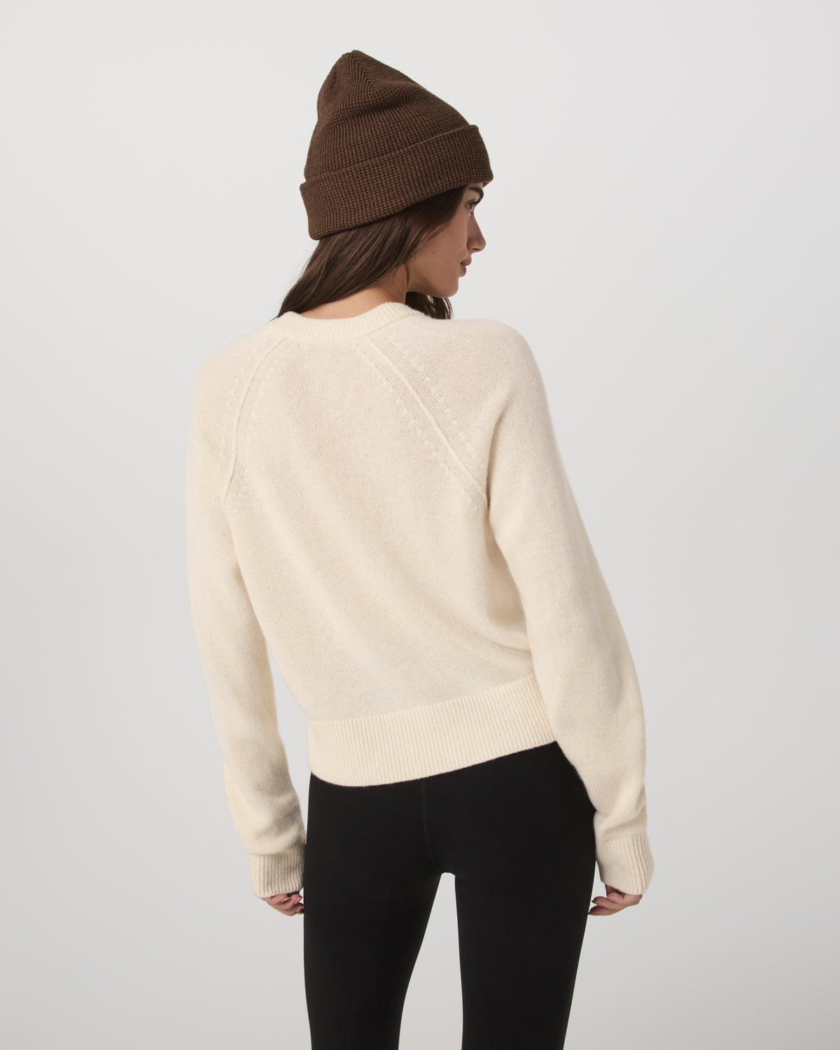 ??milie Cashmere Crew Women's Porcelain Pullover - Image 3