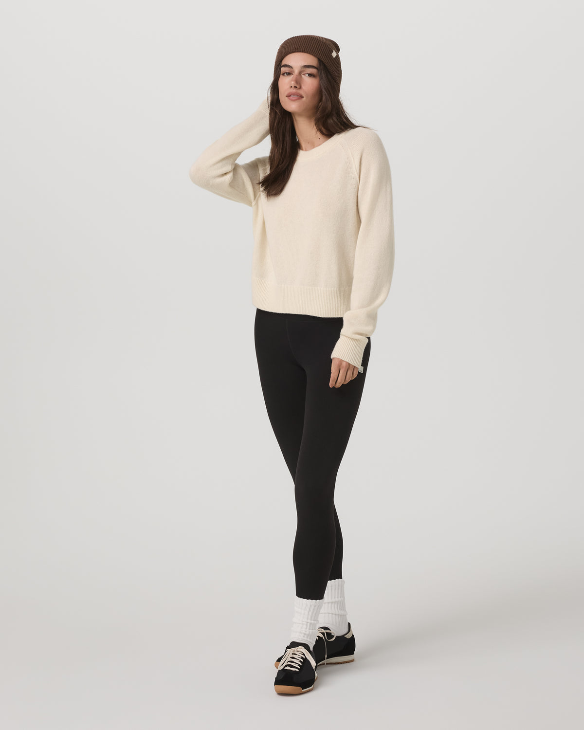 ??milie Cashmere Crew Women's Porcelain Pullover - Image 5