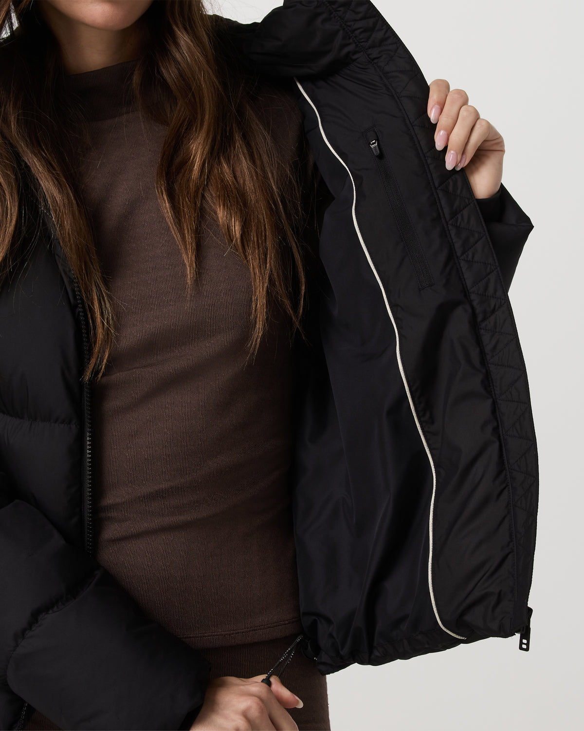 Alta Down Jacket Women's Black Puffer Jacket - Image 5