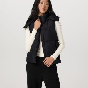 Alta Down Vest Women's Black Sleeveless Vest