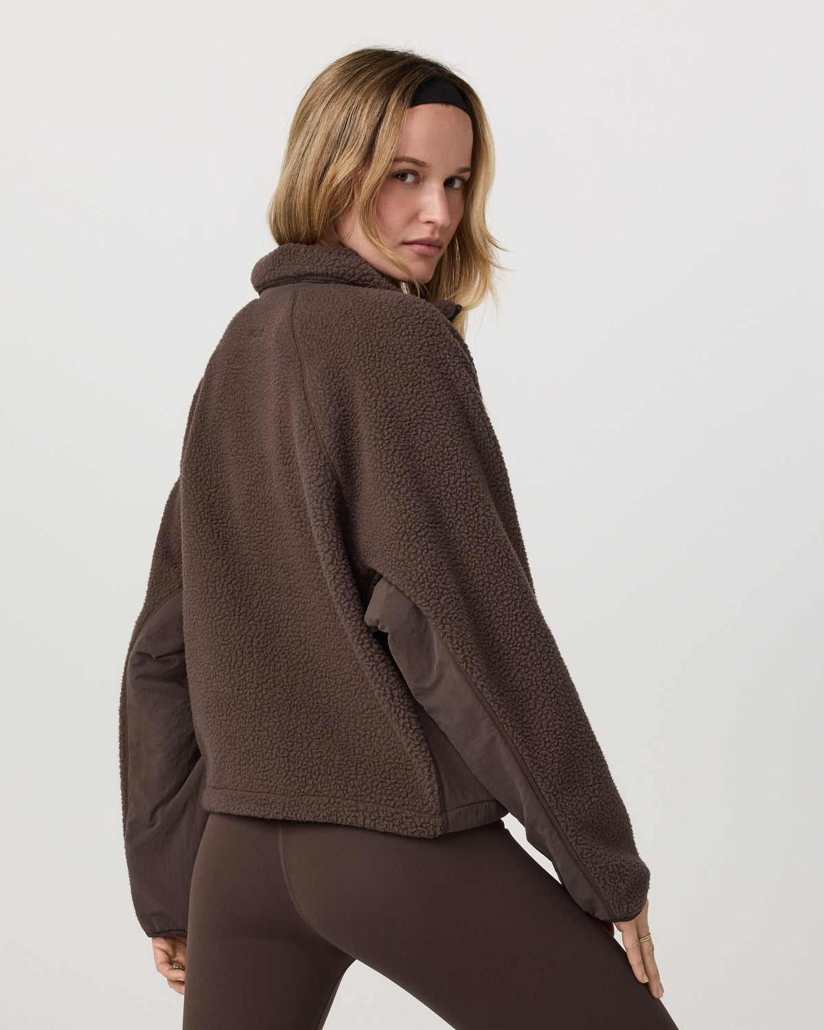 Alpine Jacket Women's Cozy Fleece Jacket in Java - Image 2