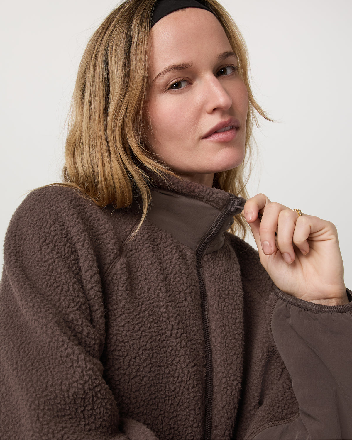 Alpine Jacket Women's Cozy Fleece Jacket in Java - Image 5
