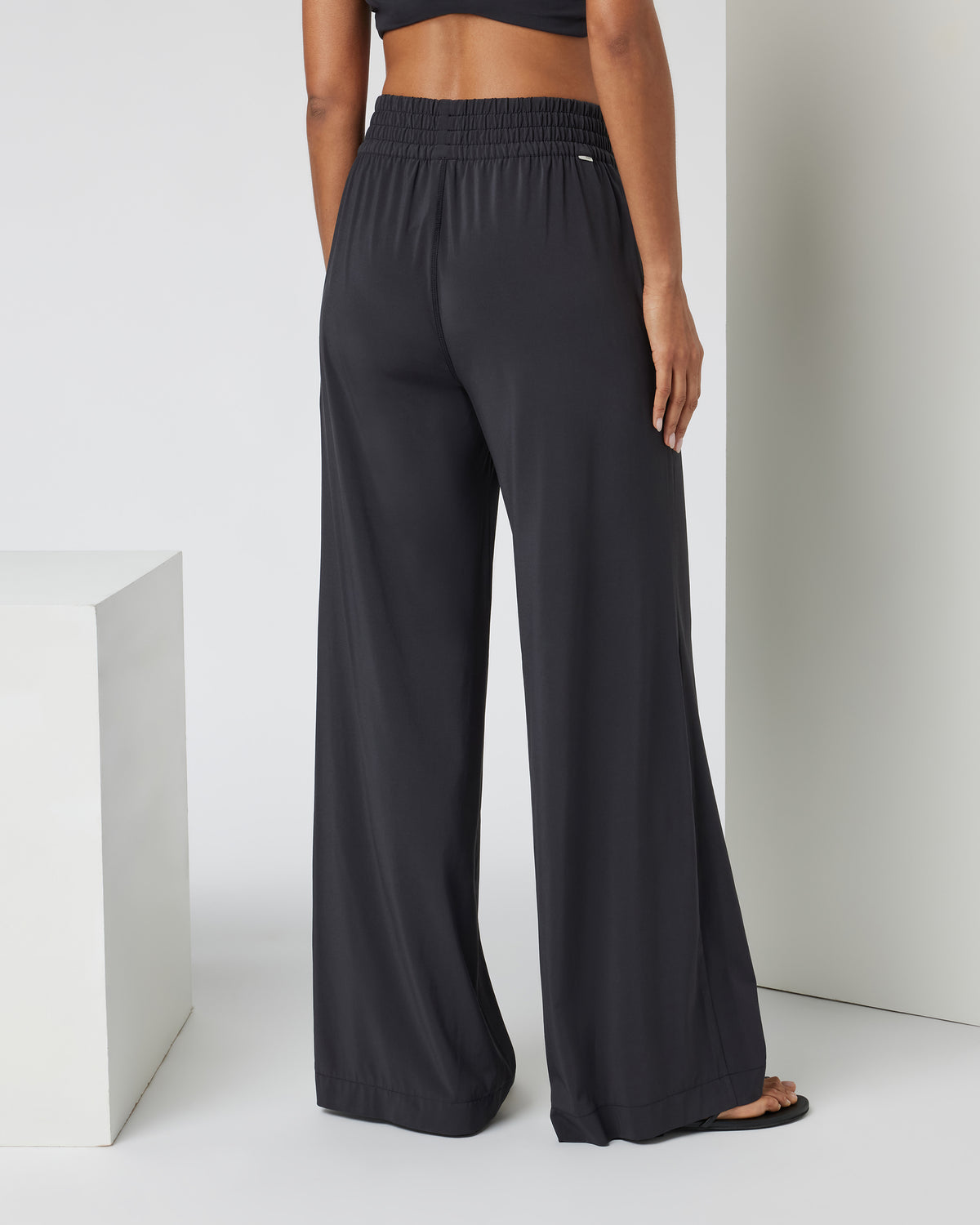 Villa Wideleg - Long Black Tall Wide Leg Pants - Image 3