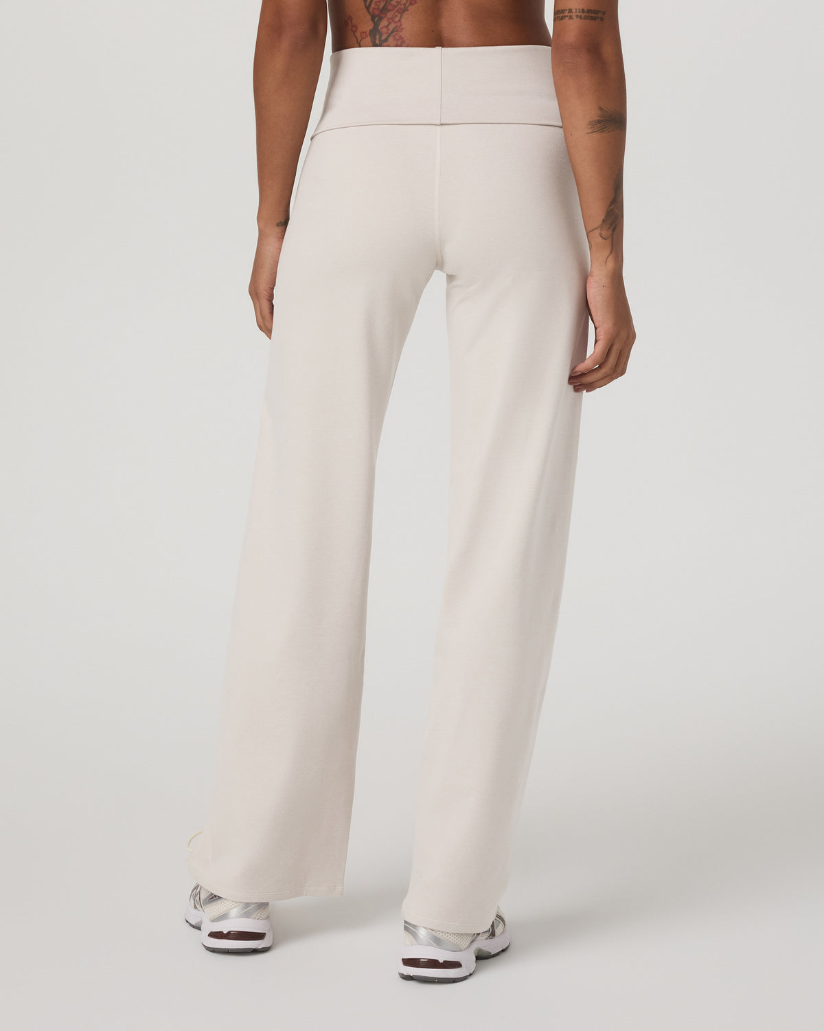 Granite Foldover Straight Leg Women's Oatmeal Heather Pant - Image 3