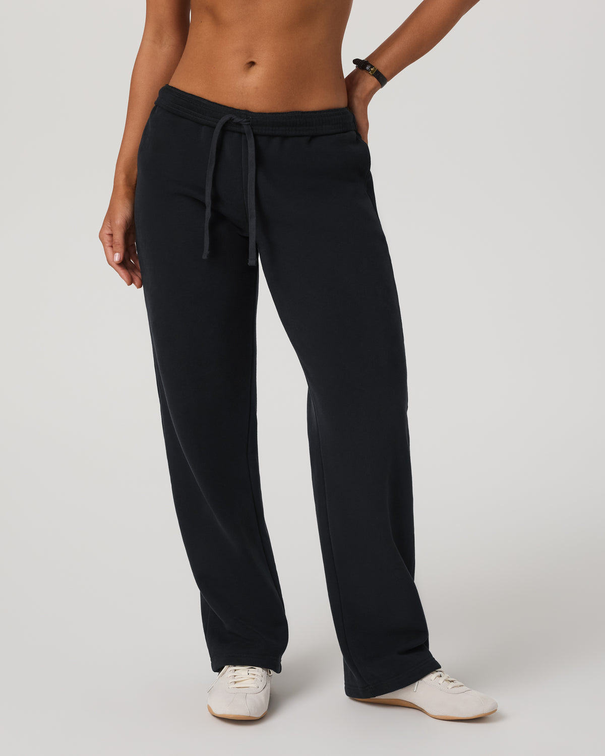 Restore Straight Leg Sweatpant ?C Short Washed Black - Image 2