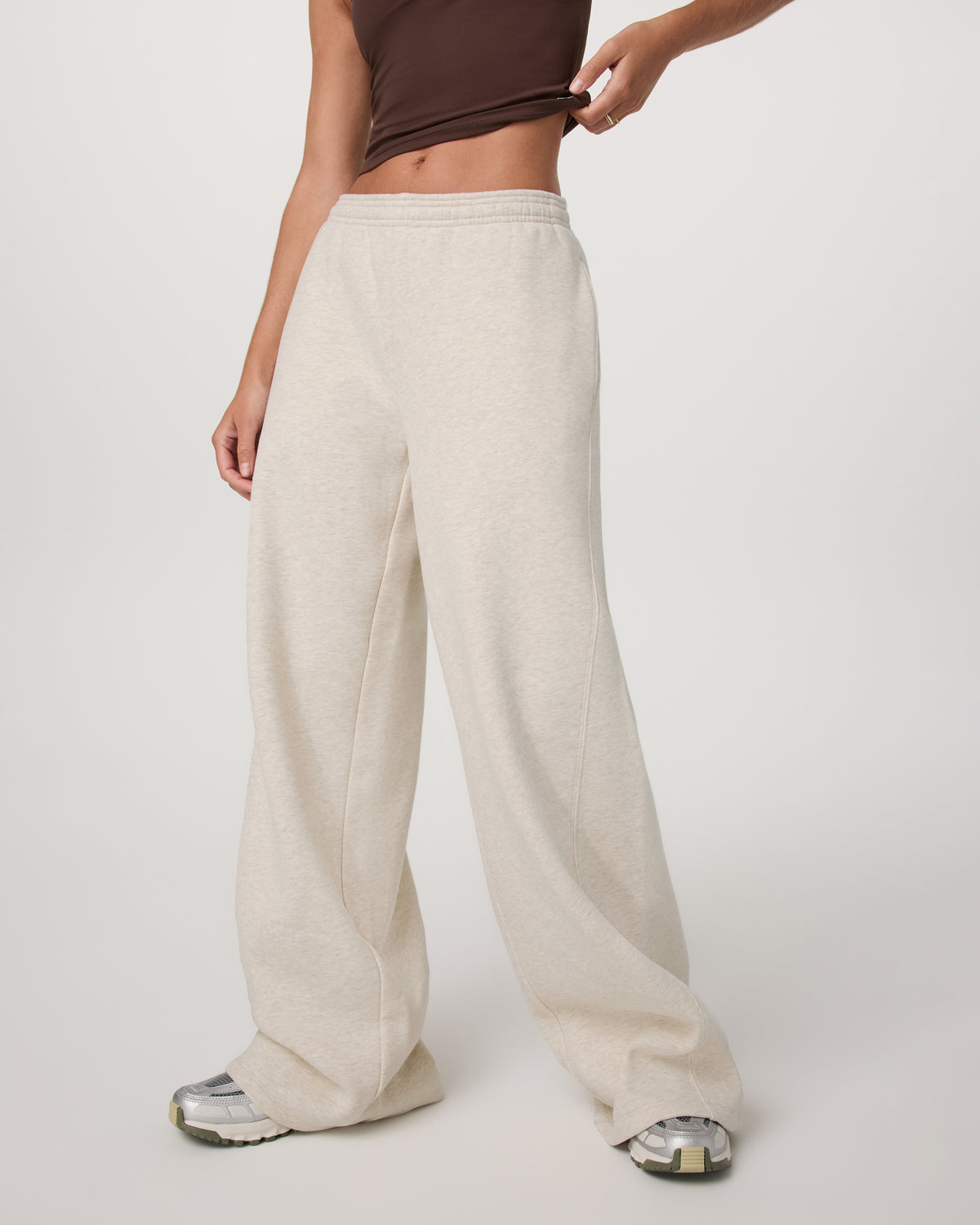 Women's Restore Ultra Wideleg Sweatpant Bone Heather - Image 2