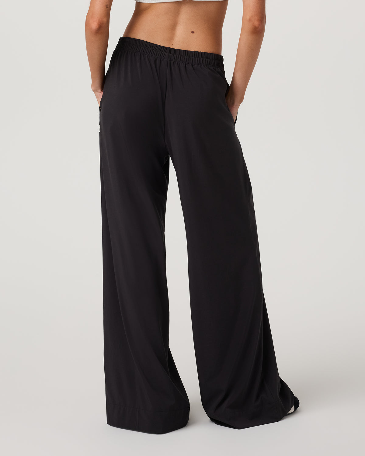 Villa Vibes Wideleg Women's Black Ultra-Wide Leg Pants - Image 3