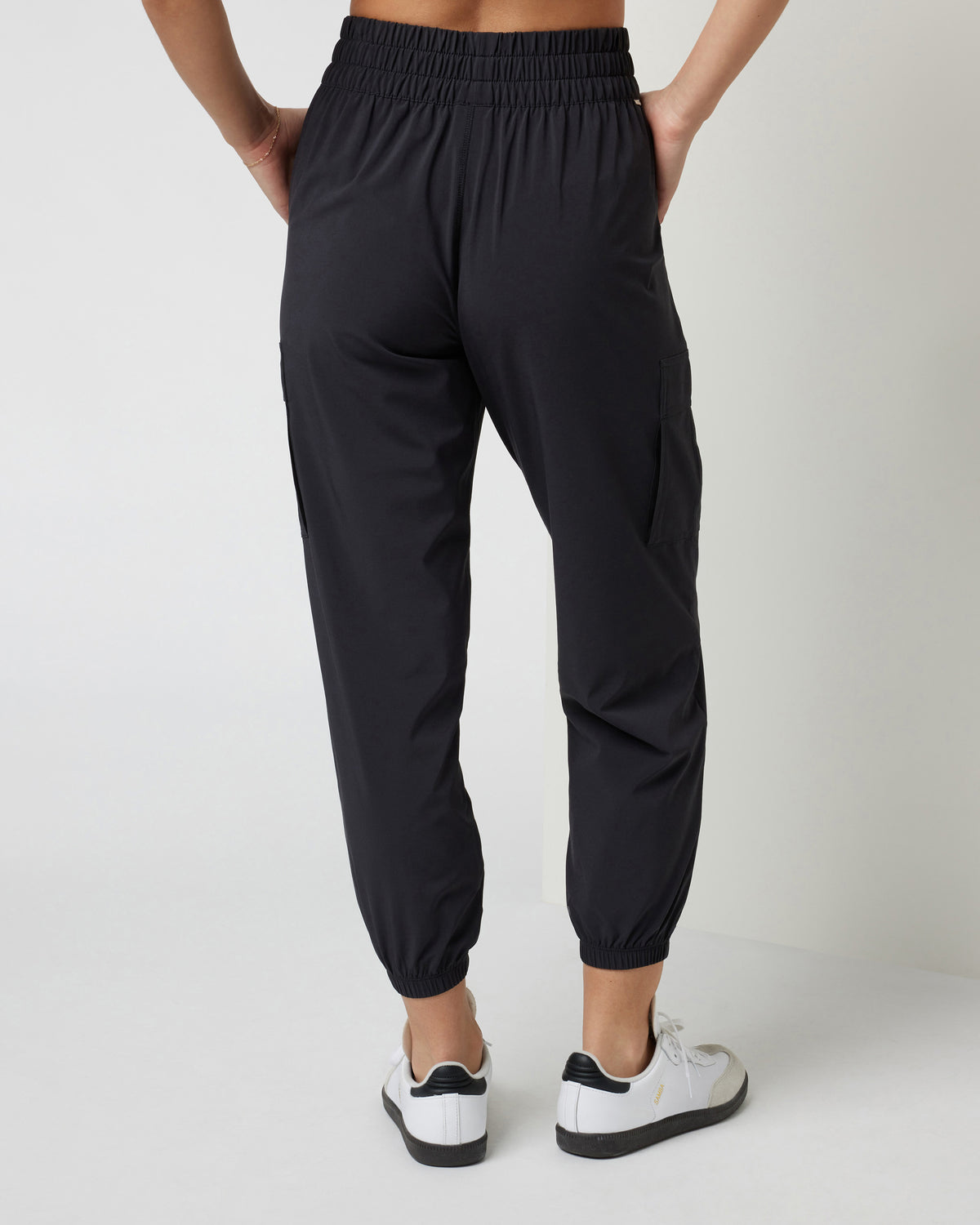 Villa Cargo Jogger Women's Black Cargo Jogger Pants - Image 3