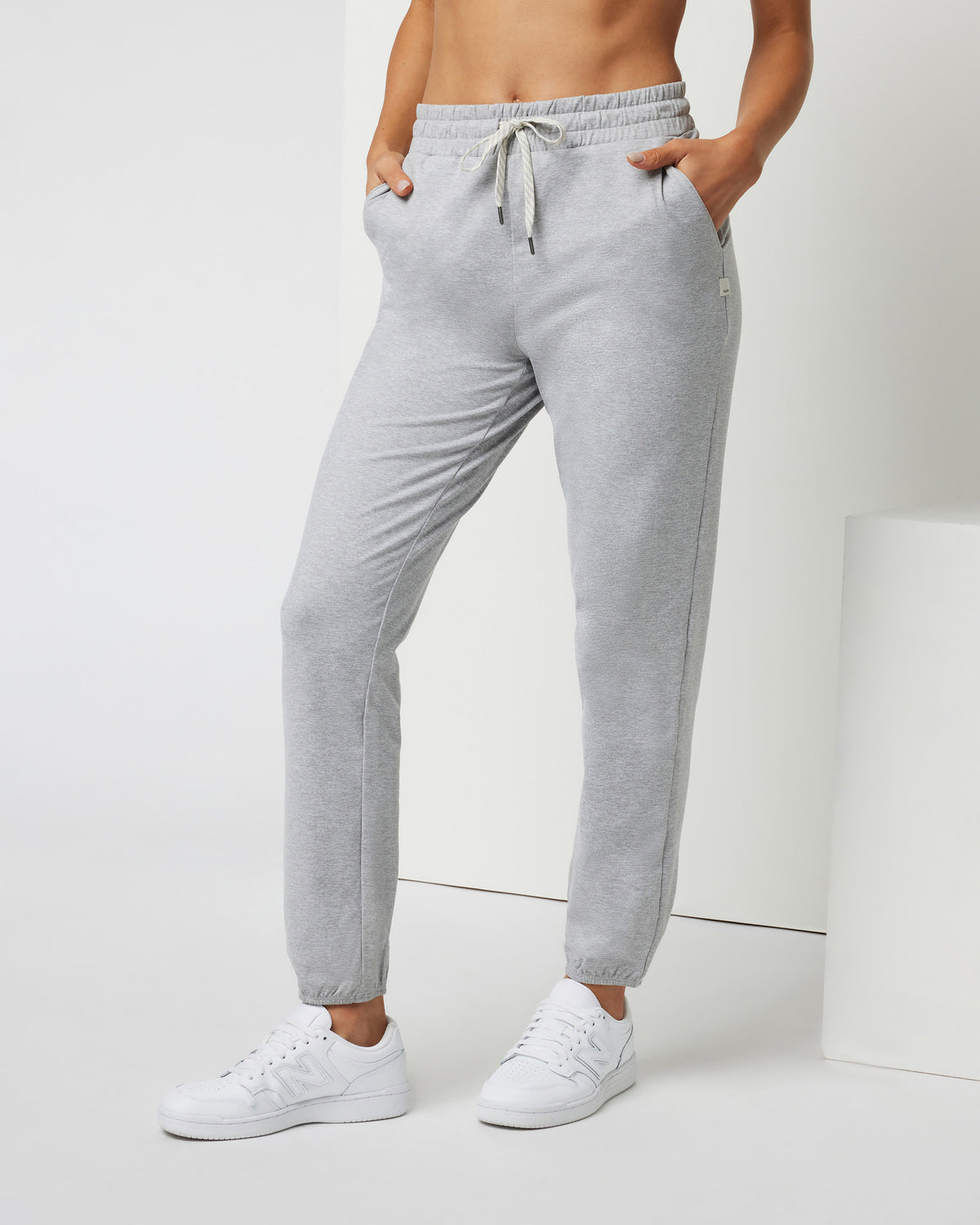 Granite Performance Jogger Light Heather Grey