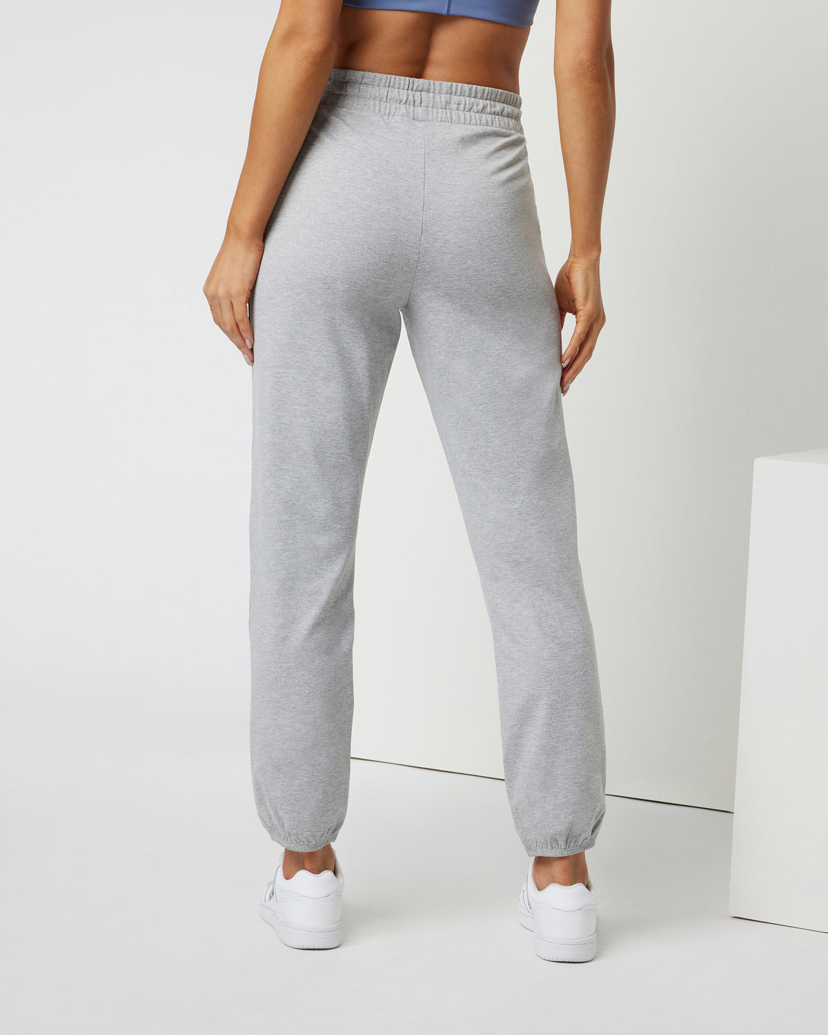 Granite Performance Jogger Light Heather Grey - Image 4