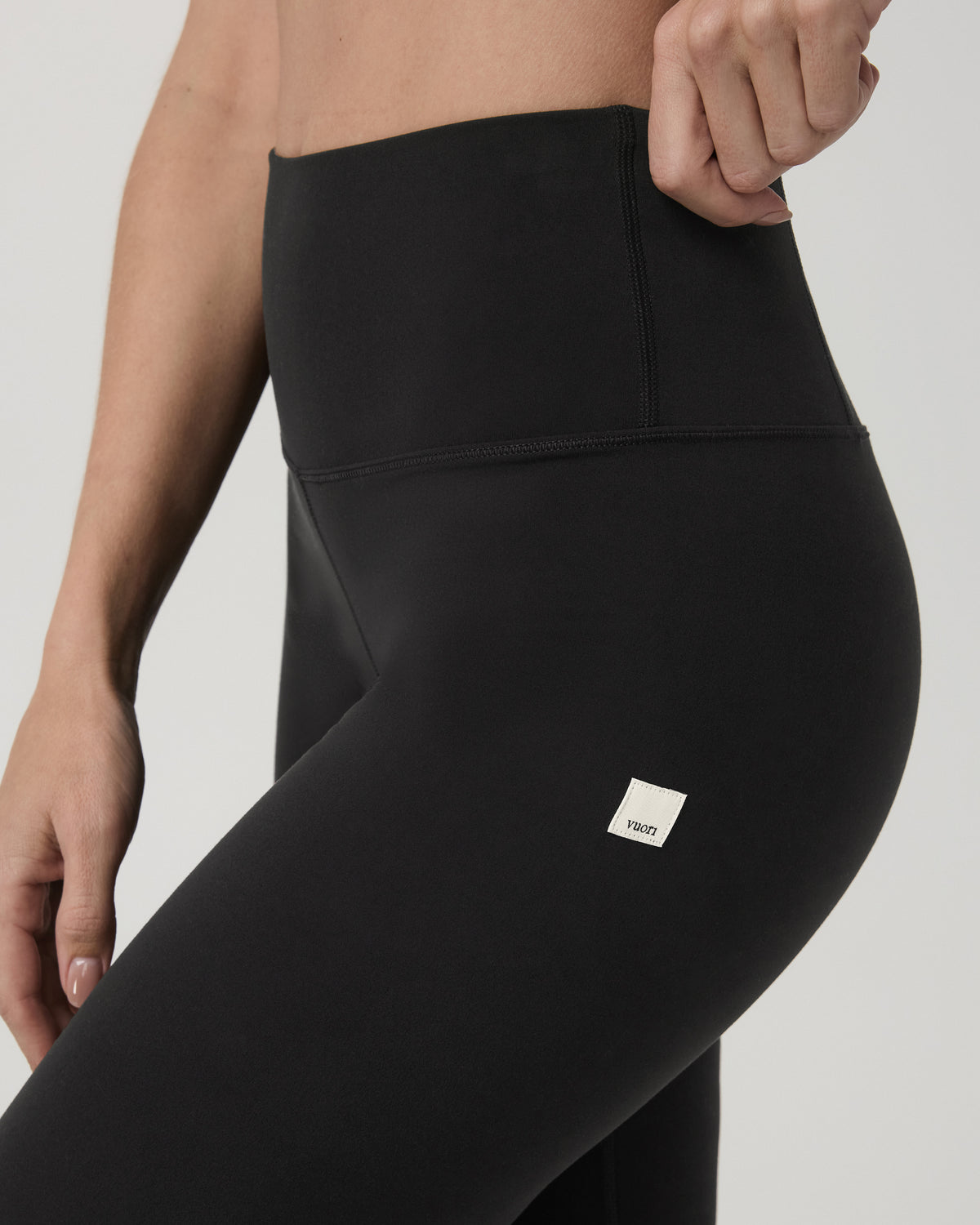Vuori AllTheFeels? Straight Leg Women's Black Leggings - Image 4
