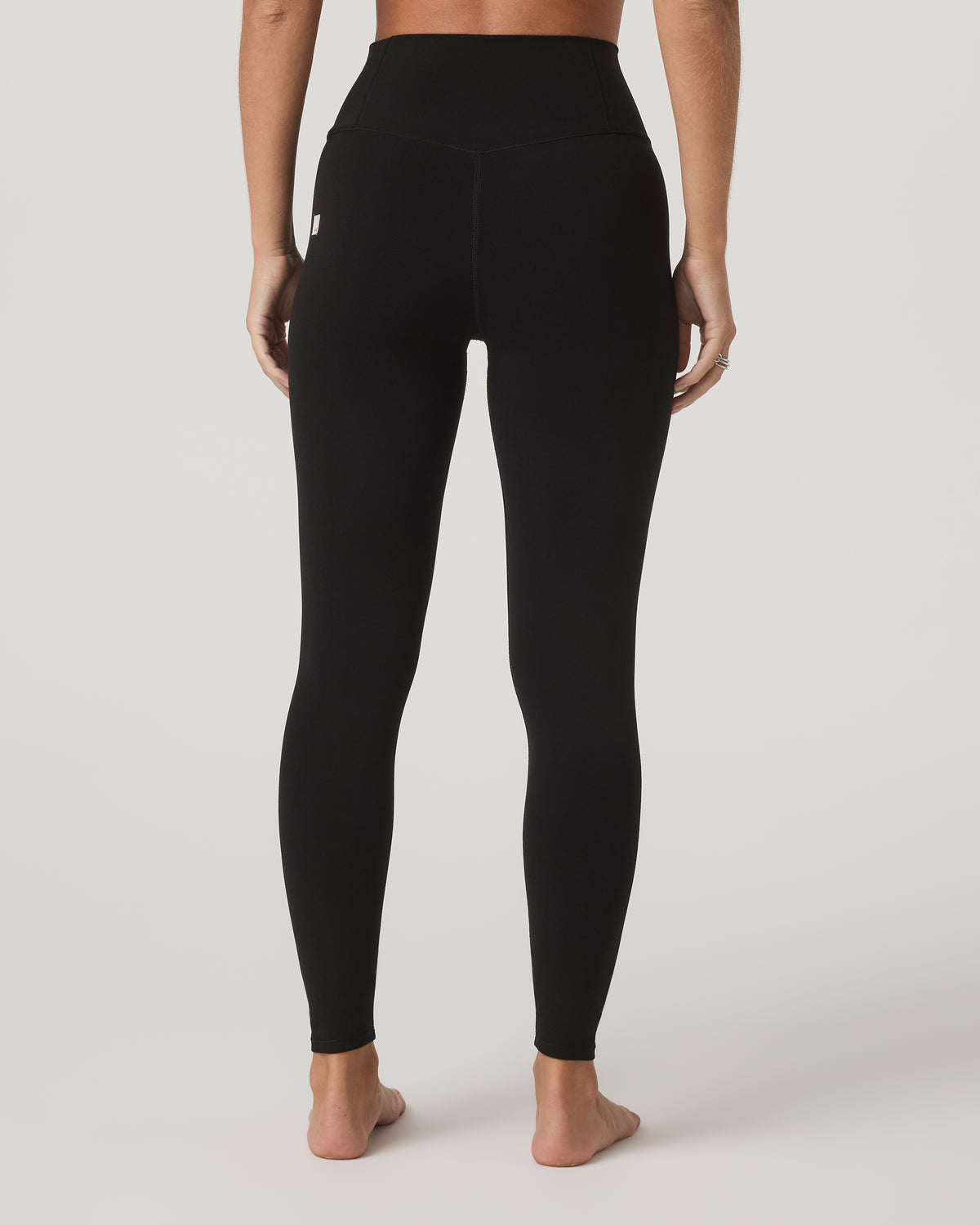 Vuori AllTheFeels? Legging - Long Black - Image 3
