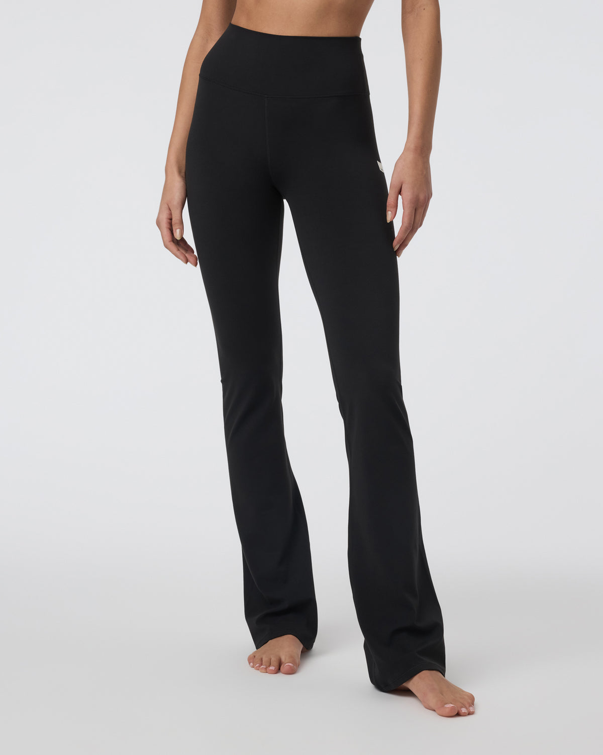 Vuori AllTheFeels? Slim Flare Black - Image 2