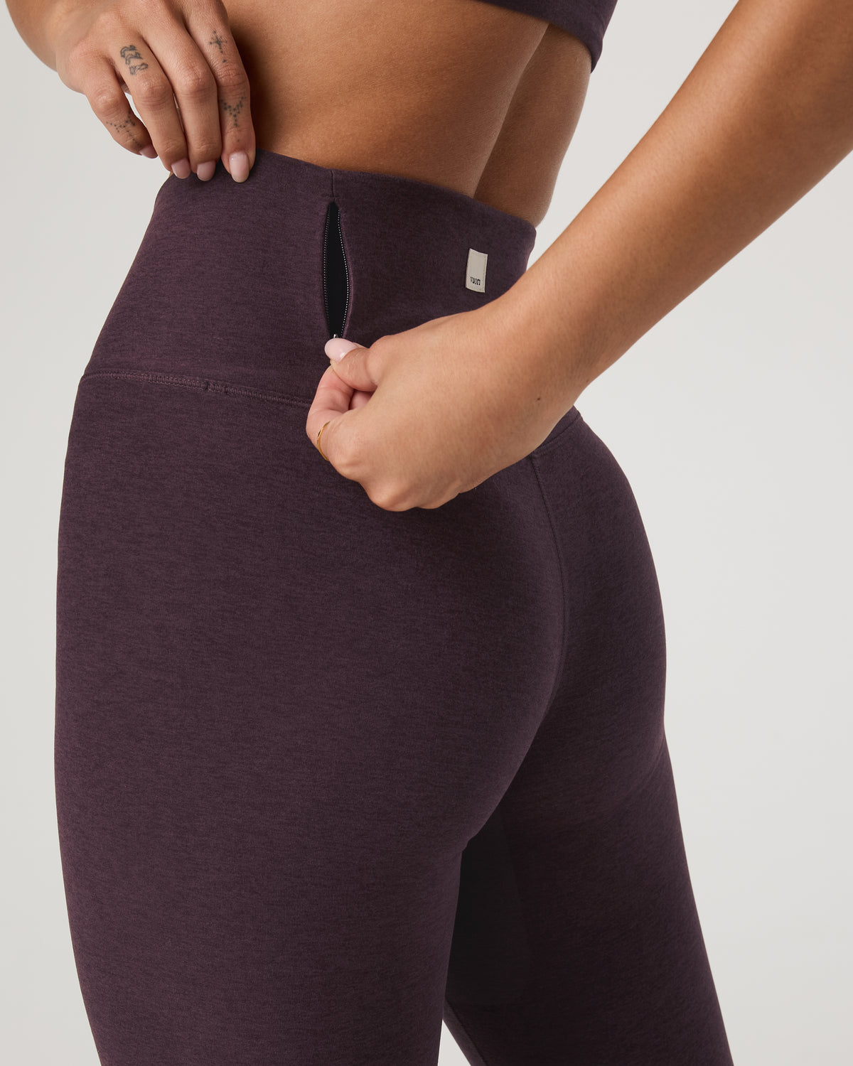 Clean Elevation Legging Women's Raisin Heather Legging - Image 2