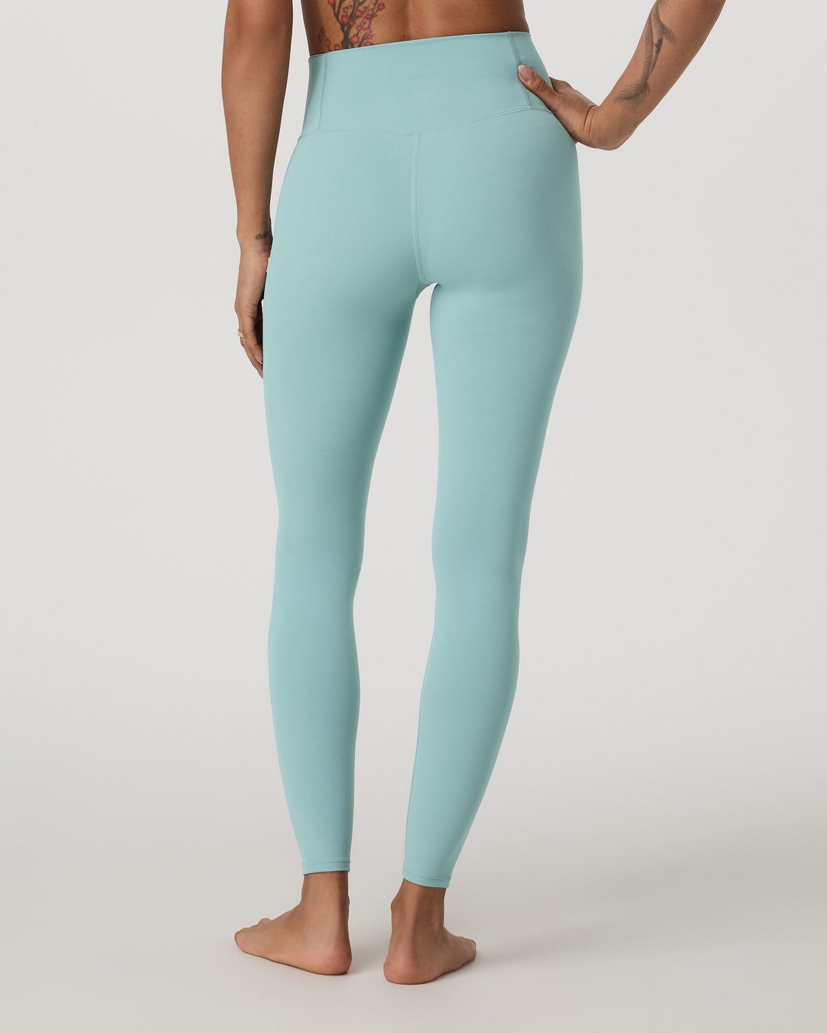 Vuori AllTheFeels? Legging Sea Spray - Image 3