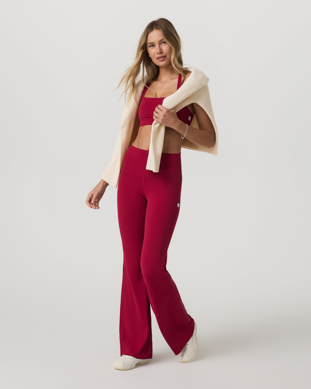 Vuori AllTheForm? Flare Strawberry Flare Leggings - Image 6