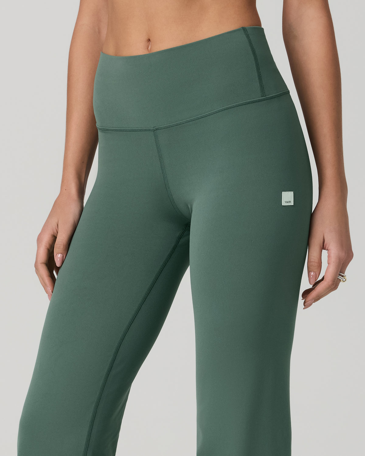 Vuori AllTheFeels? Straight Leg Women's Agate Green Leggings - Image 2