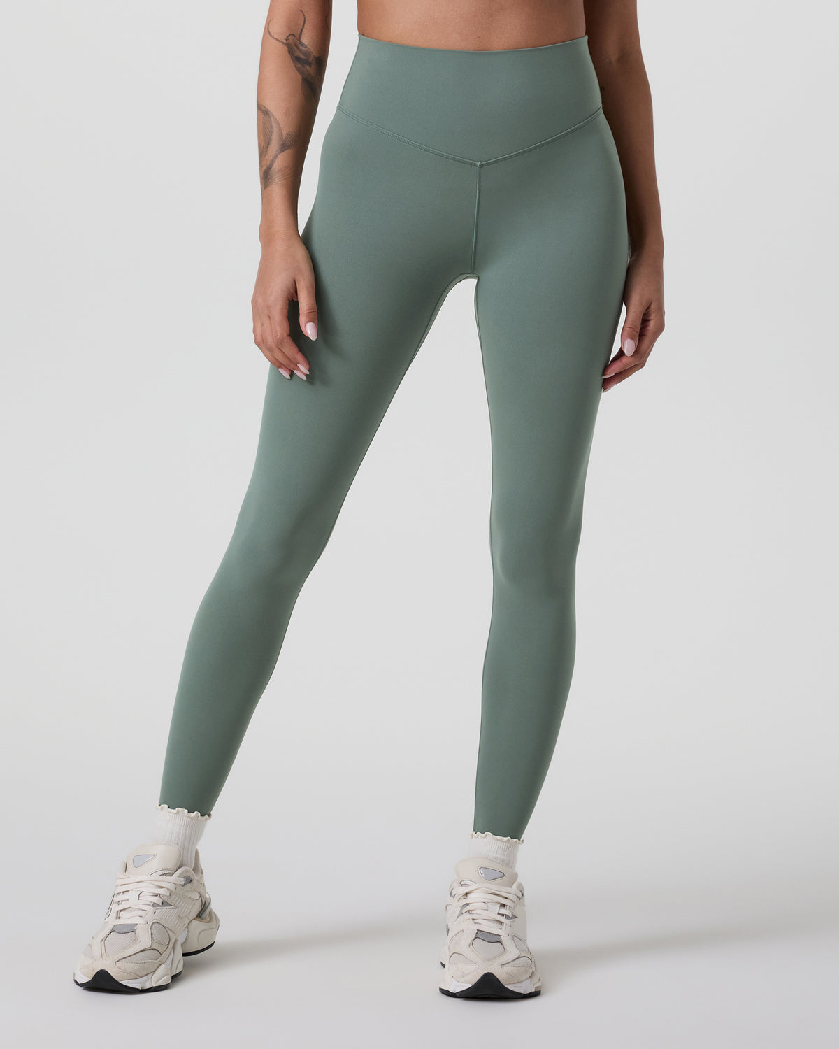 Vuori AllTheForm? Legging Marsh - Image 4