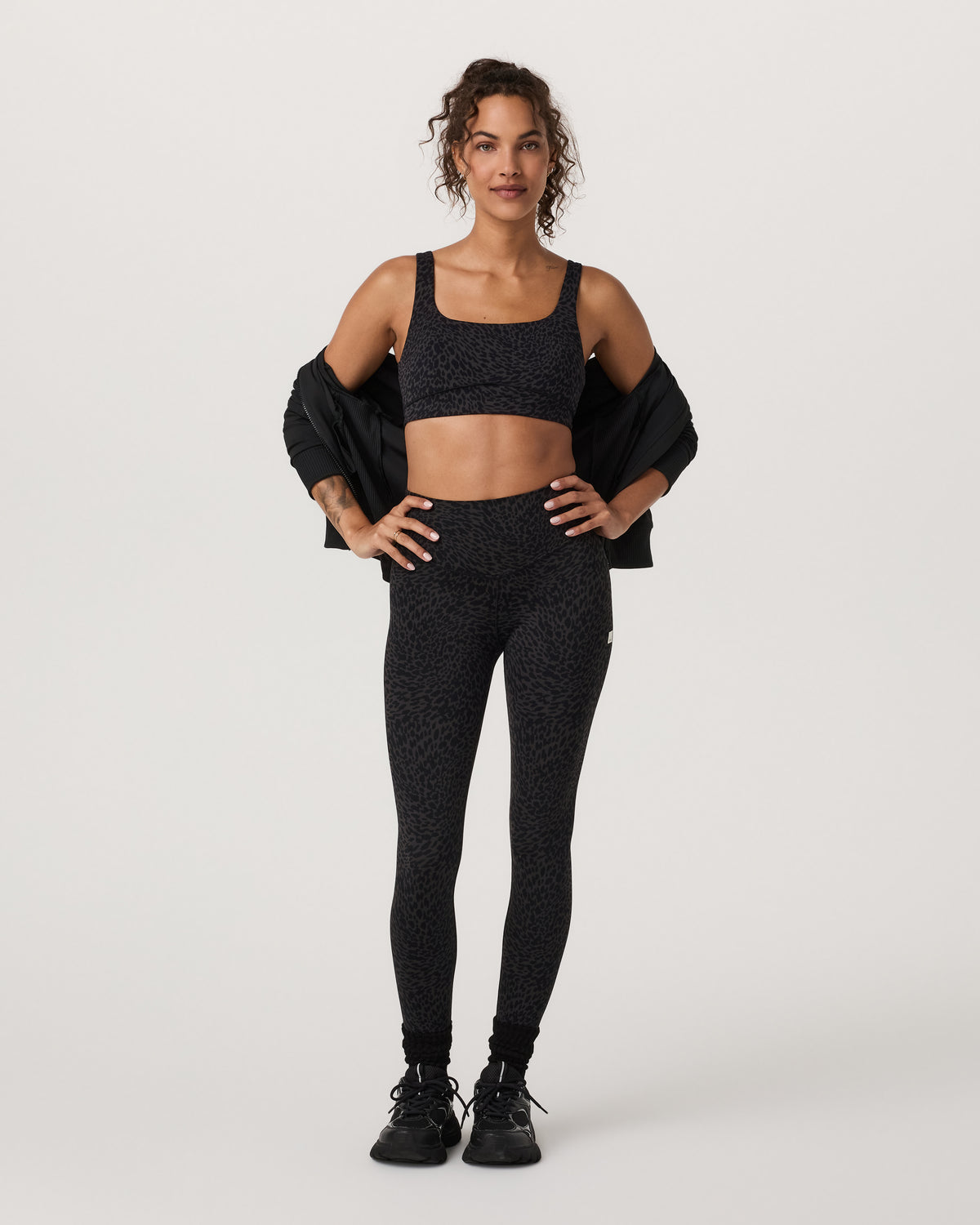 Vuori AllTheForm? Legging Black Blurred Torrent Legging - Image 4