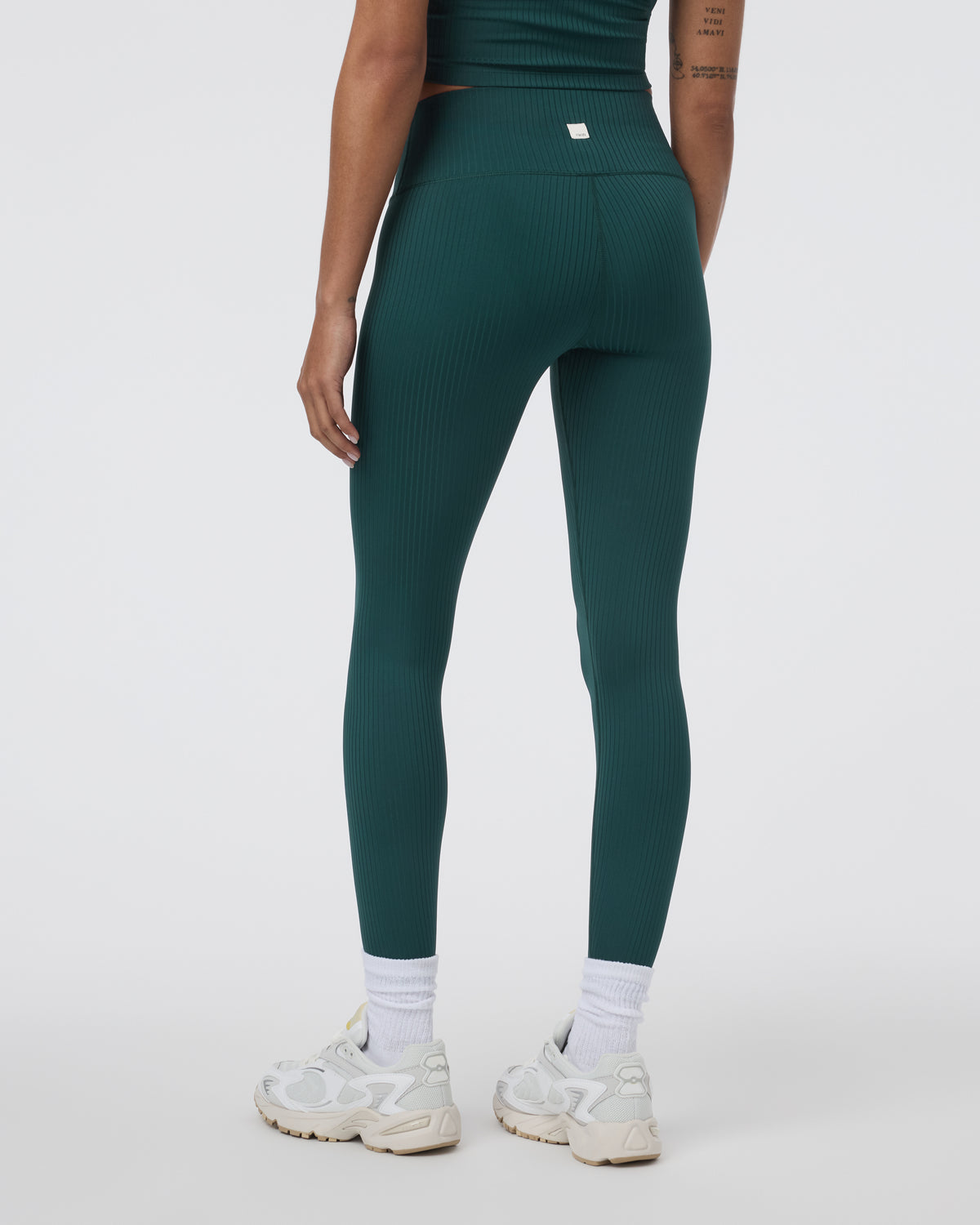Inversion Rib Legging Moss - Image 4