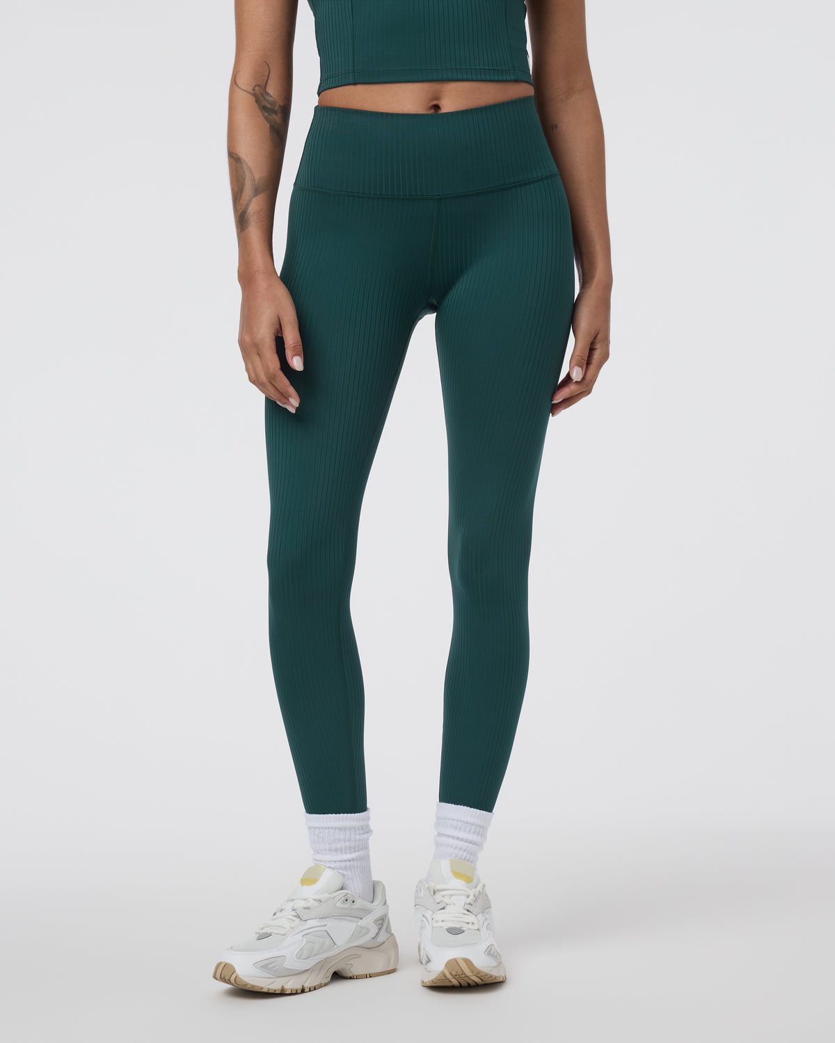 Inversion Rib Legging Moss - Image 5