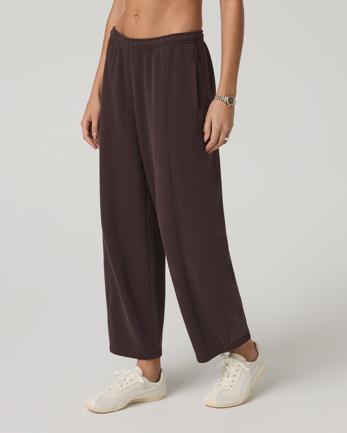 Sedona Barrel Sweatpant Women's French Roast Sweatpants - Image 6