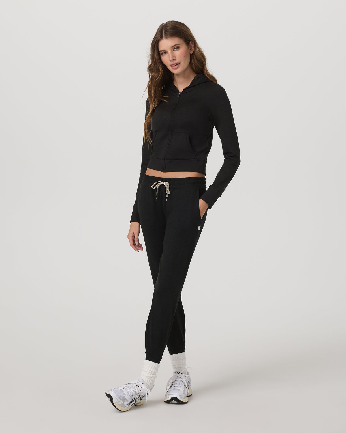 Performance Jogger Black Heather Sweatpants - Image 4