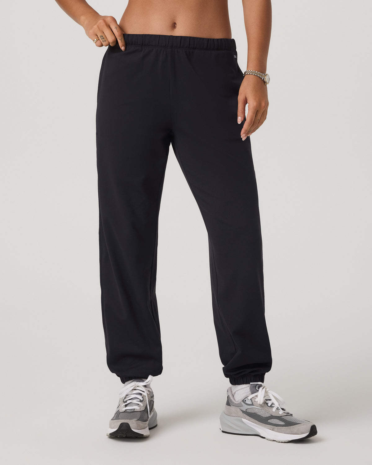 Halo Modern Sweatpant Women's Solid Black Pants