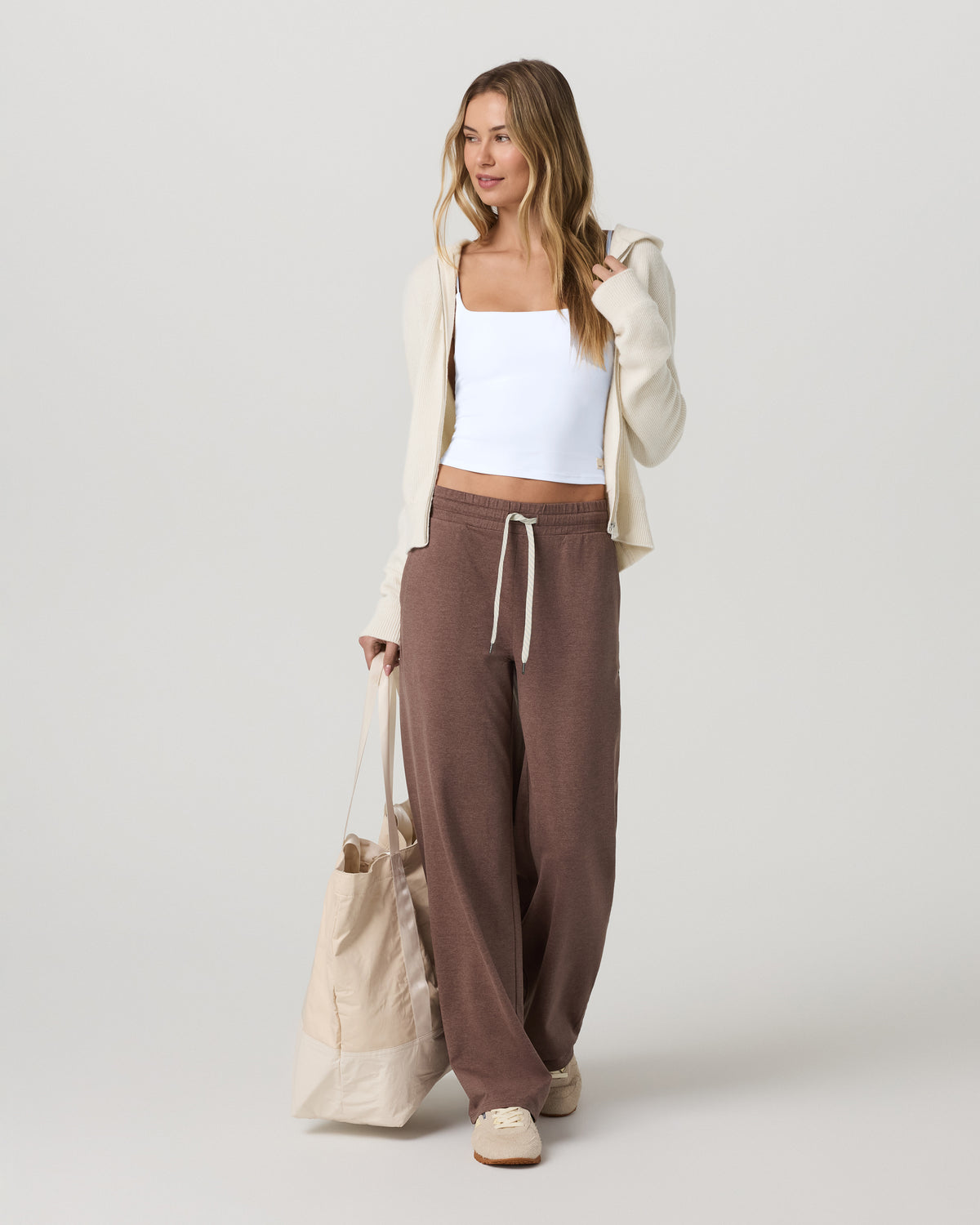 Halo Essential Wideleg Pant Women's Sable Heather Pant - Image 6