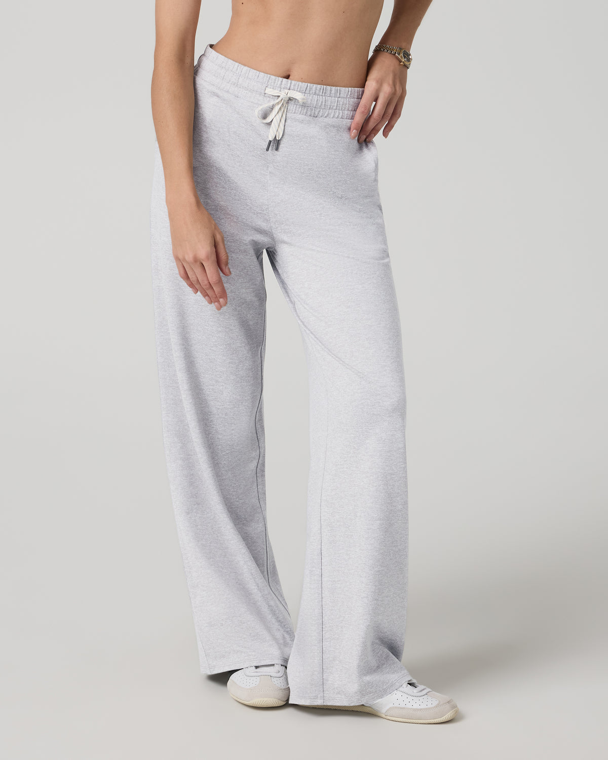 Halo Essential Wideleg - Short Women's Pale Grey Pants - Image 2