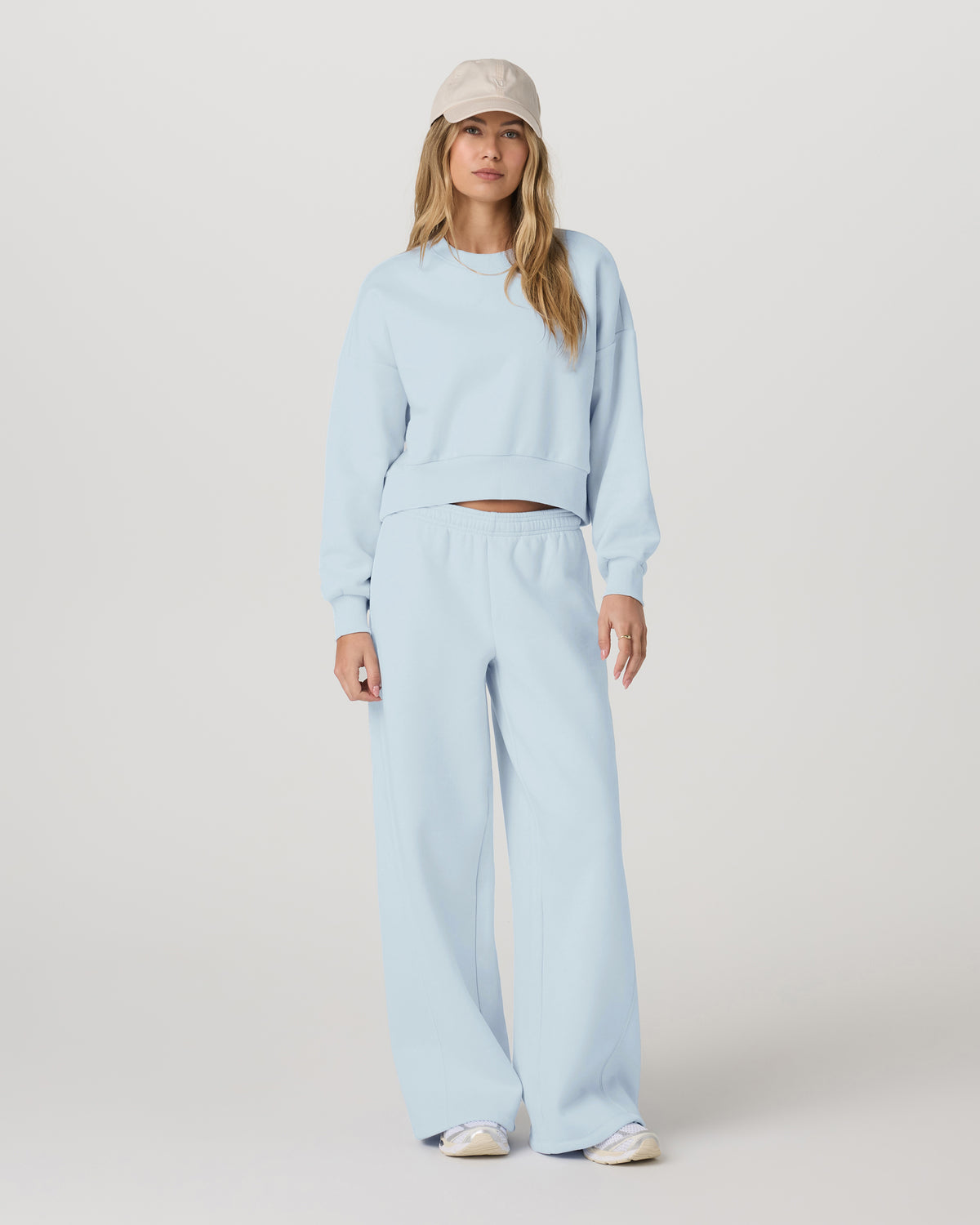 Restore Ultra Wideleg Sweatpant Soft Sky - Image 6