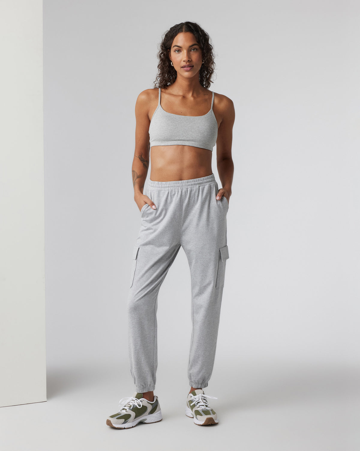 Boyfriend Cargo Sweatpant Pale Grey Heather - Image 2