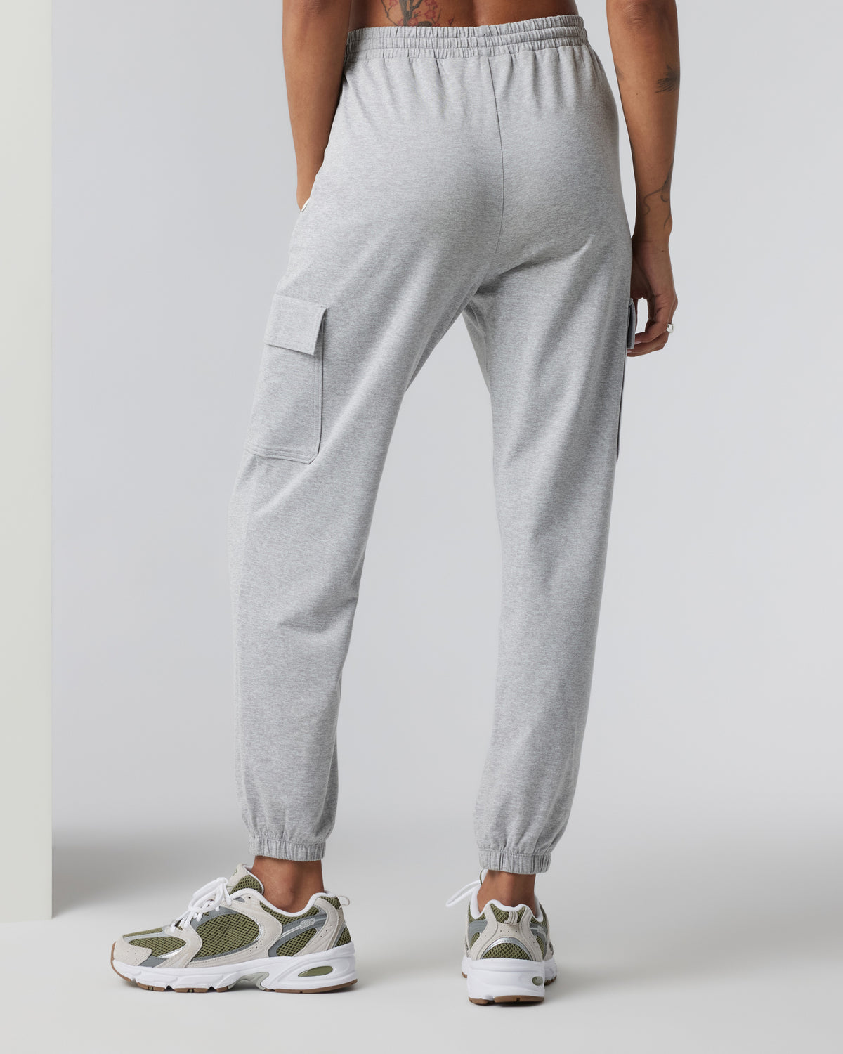 Boyfriend Cargo Sweatpant Pale Grey Heather - Image 3