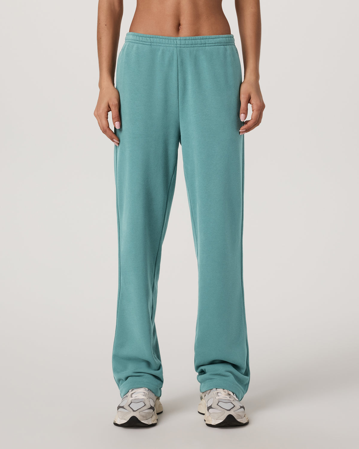 Women's Sedona Straight Leg Sweatpant - Short Bluegrass