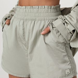 Dash Elevate Short Women's Talc Fitness Shorts