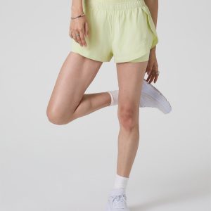 Luna Short 2" Women's Lemongrass Running Shorts