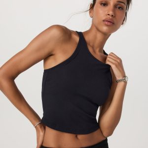Pose Plyo Tank Black Crop Tank Top with Built in Bra