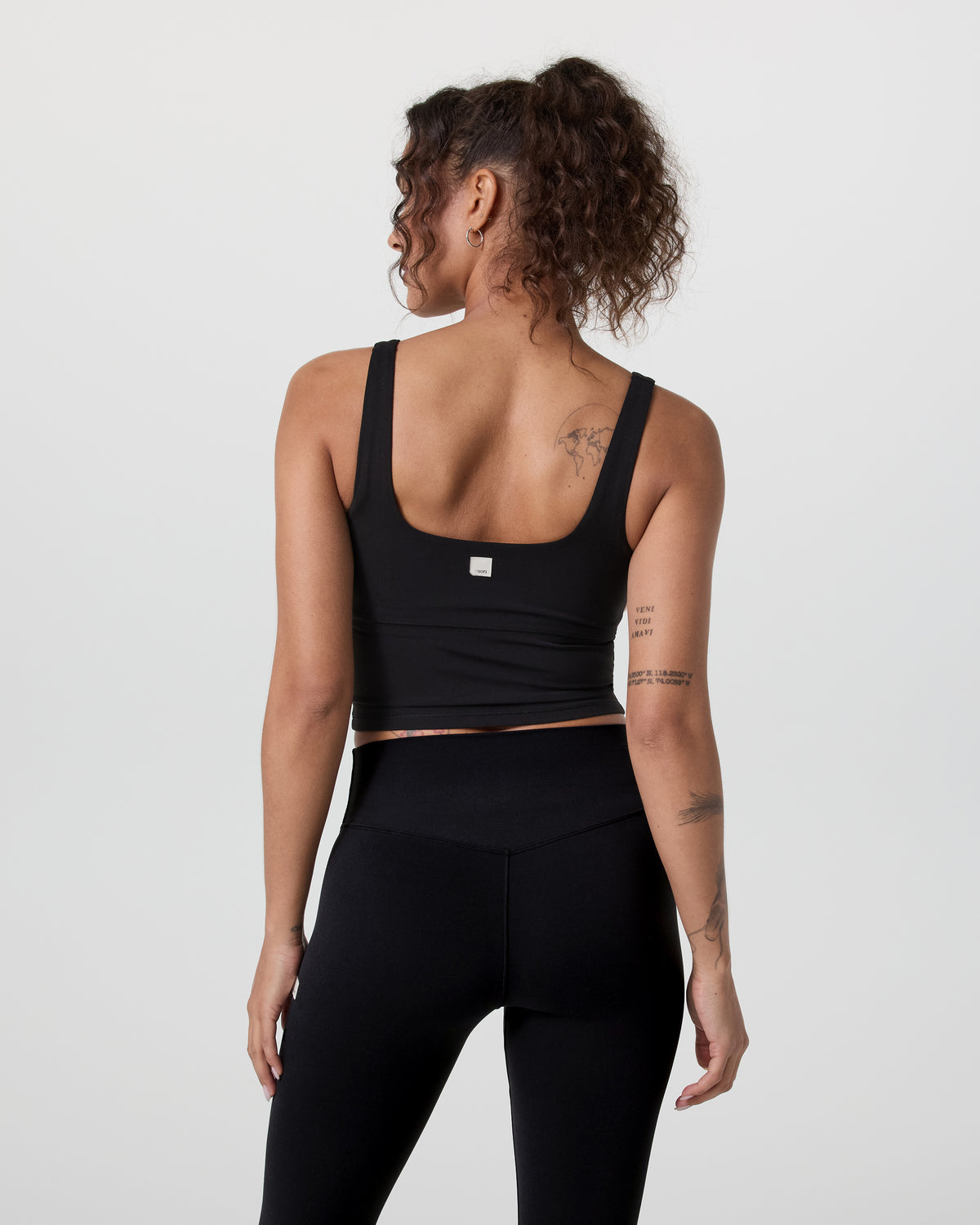 Vuori AllTheForm? Support Tank Black - Image 3