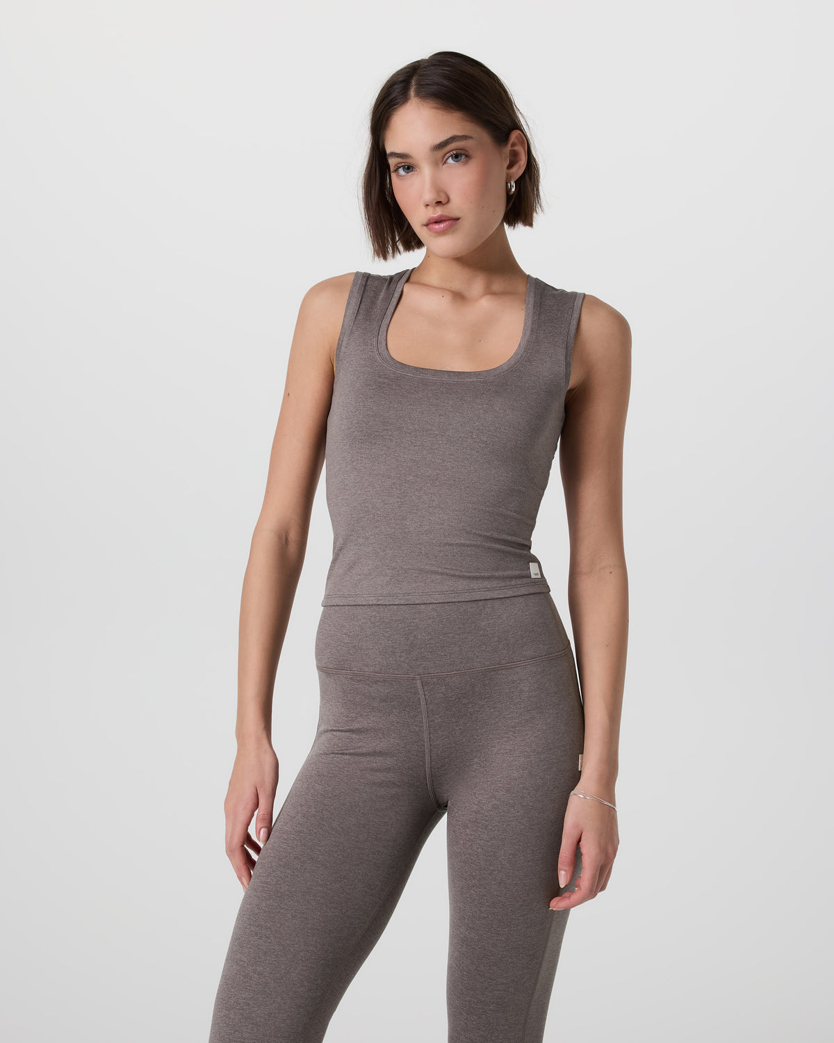 Halo Essential Scoop Tank Chia Heather