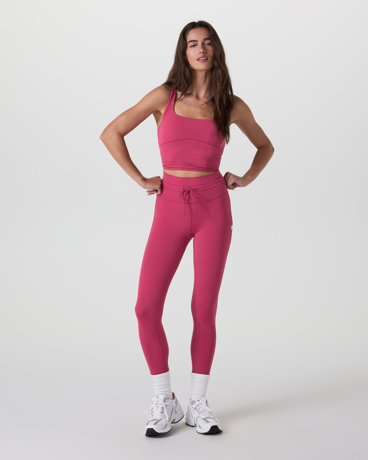 Vuori AllTheForm? Support Tank Pinot - Image 6