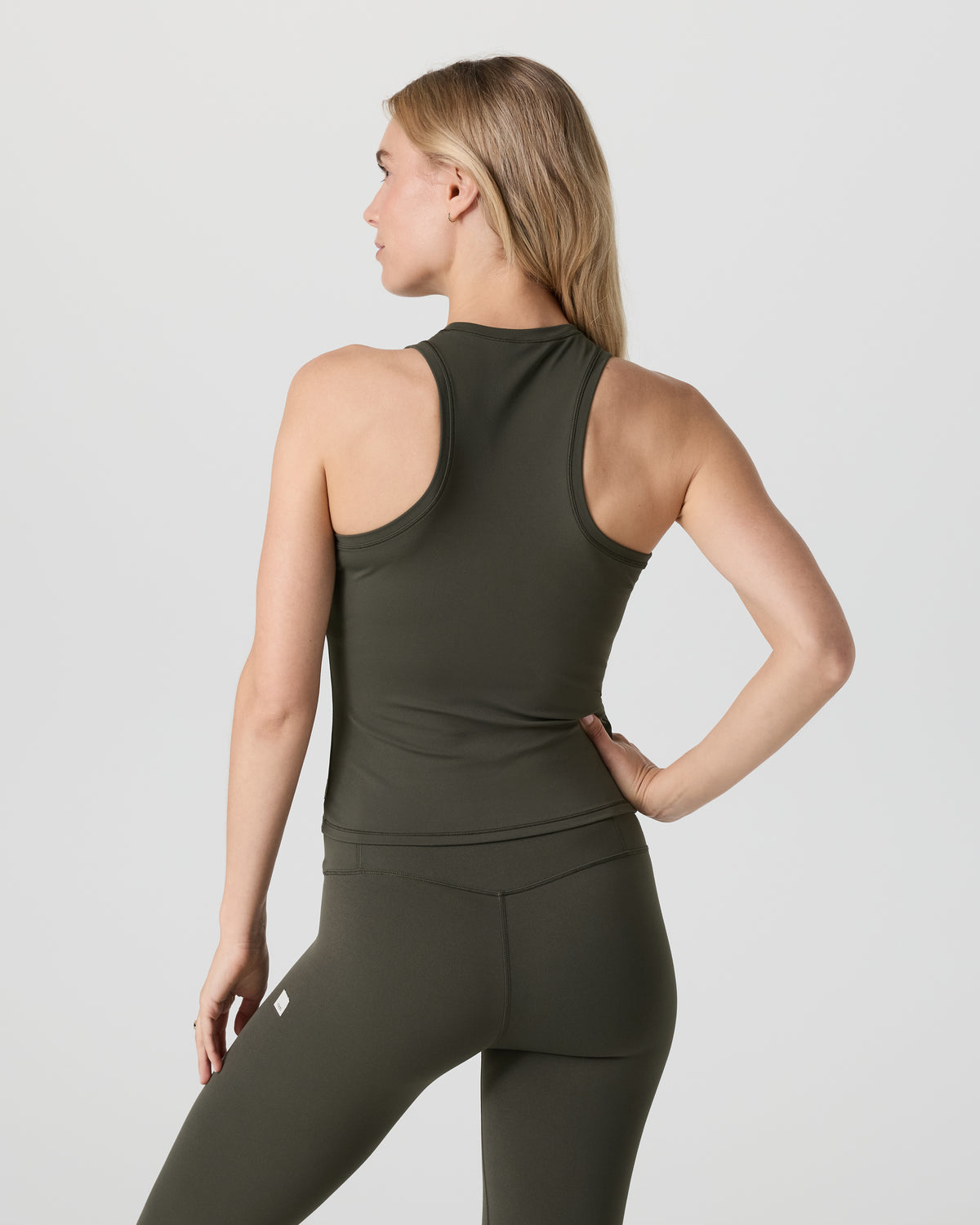 Vuori AllTheFeels? Crew Tank Kale - Image 3