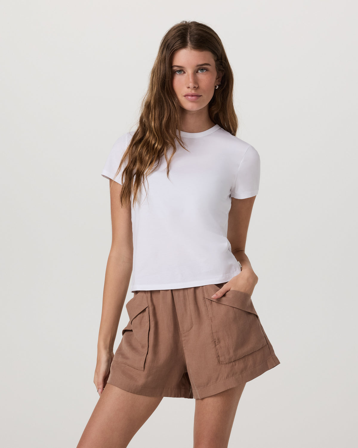 Short Sleeve Feather Classic Tee Women's White T-Shirt