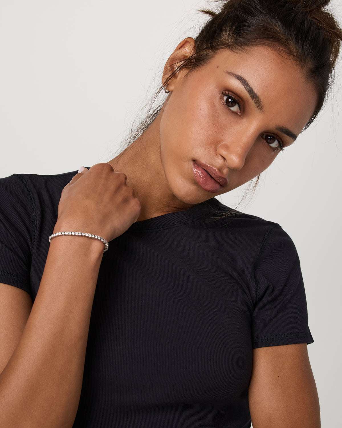 Pose Fitted Tee Women's Black Fitted Shirt - Image 5