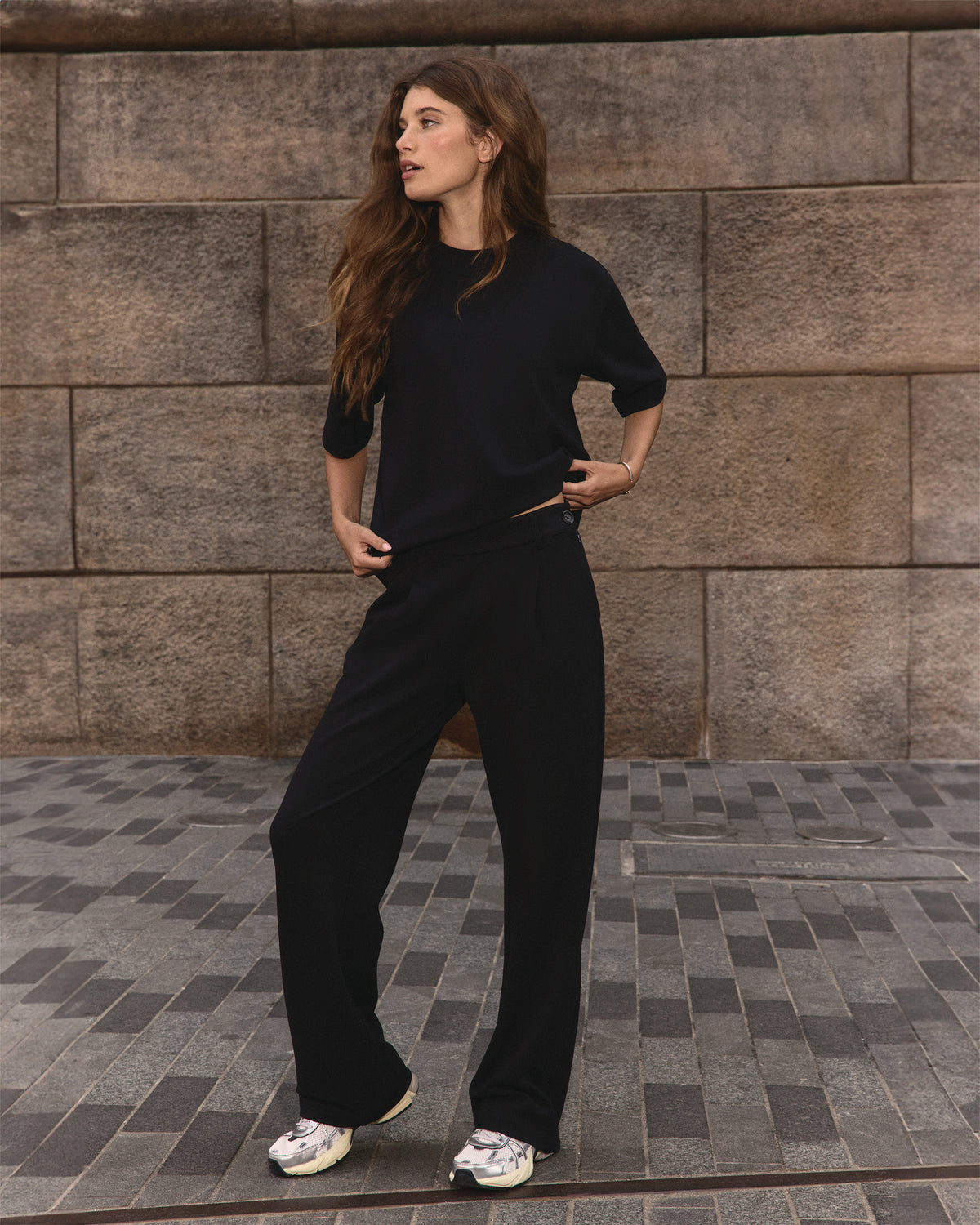 Short Sleeve Maven Oversized Tee Women's Black T-Shirt - Image 2