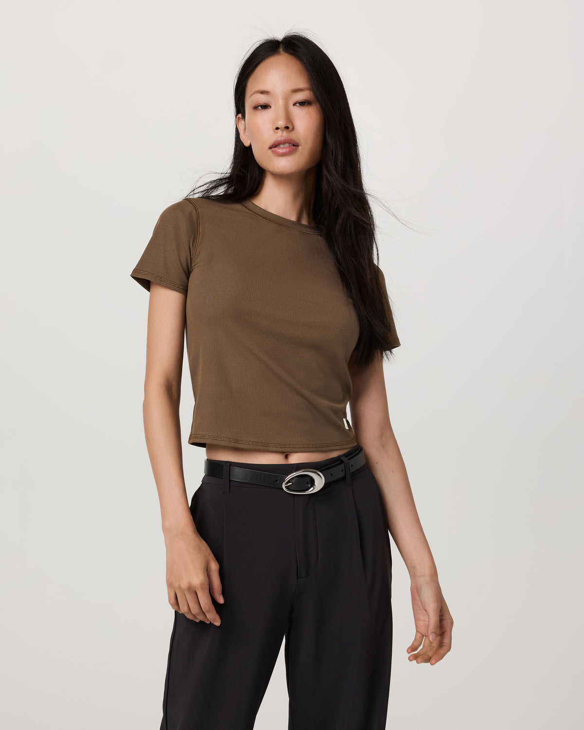 Pose Fitted Tee Women's Espresso T-Shirt - Image 5