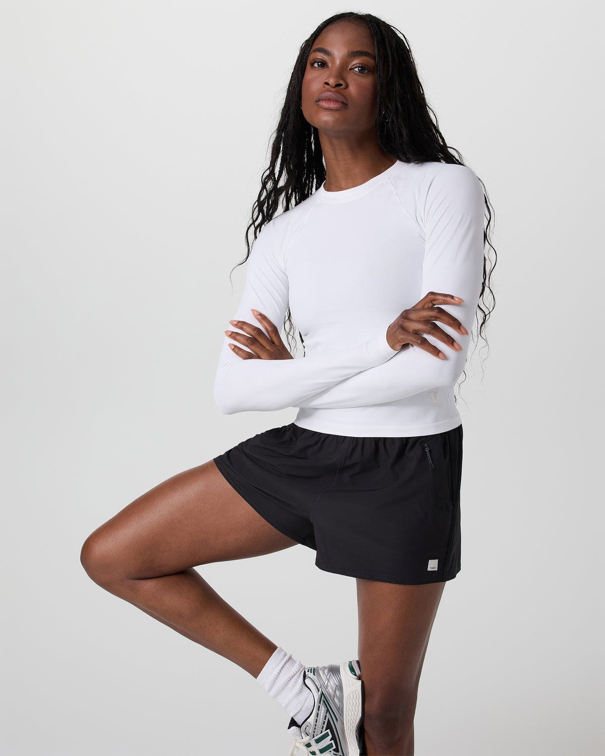 Long Sleeve Seamless Surge Tee White - Image 6