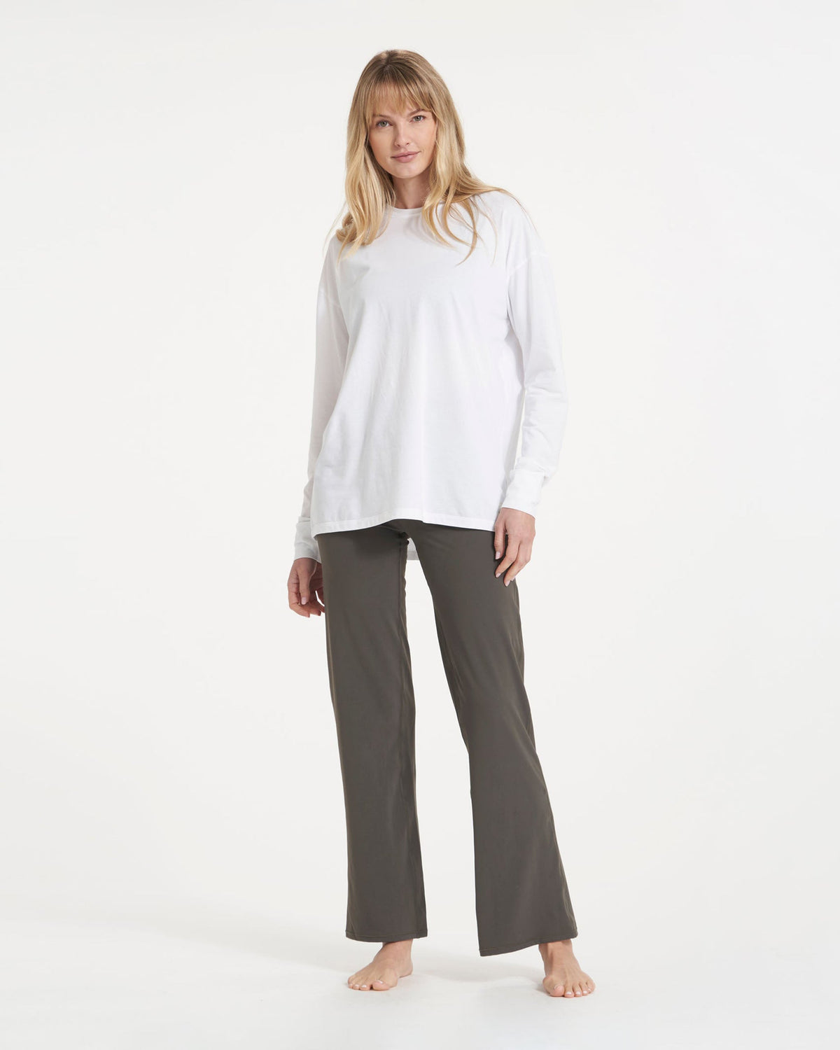 Long-Sleeve Feather Tee White - Image 3